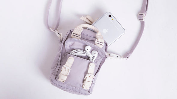 Macaroon Tiny Ribbon x Unicorn Dream - Pochette à bandoulière format smartphone